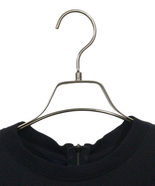 icB（アイシービー）icB (アイシービー) FluidBackSatin ワンピース　ベルト欠品 ネイビー サイズ:0の古着・服飾アイテム