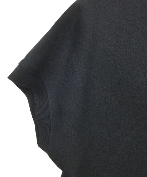 icB（アイシービー）icB (アイシービー) FluidBackSatin ワンピース　ベルト欠品 ネイビー サイズ:0の古着・服飾アイテム