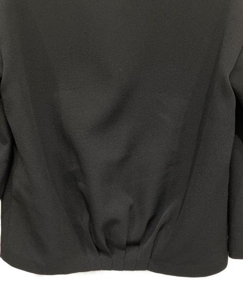 YONFA（ヨンファ）YONFA (ヨンファ) Vネックプルオーバーカットソー ブラック サイズ:FREEの古着・服飾アイテム