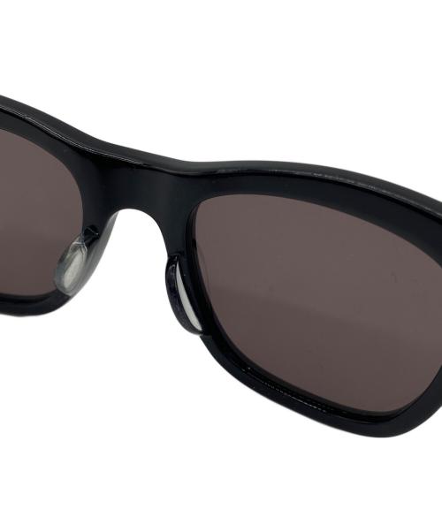 OLIVER PEOPLES（オリバーピープルズ）OLIVER PEOPLES (オリバーピープルズ) サングラス ブラックの古着・服飾アイテム