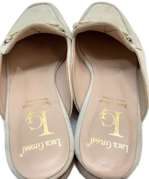 luca grossi（ルカグロッシ）luca grossi (ルカグロッシ) ビットスウェードサンダル アイボリー サイズ:37の古着・服飾アイテム