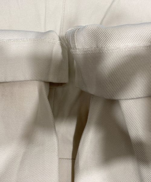 YLEVE（イレーヴ）YLEVE (イレーヴ) FINX COTTON RAMMY TWILL TR/コットンラミーツイルパンツ ホワイト サイズ:1の古着・服飾アイテム