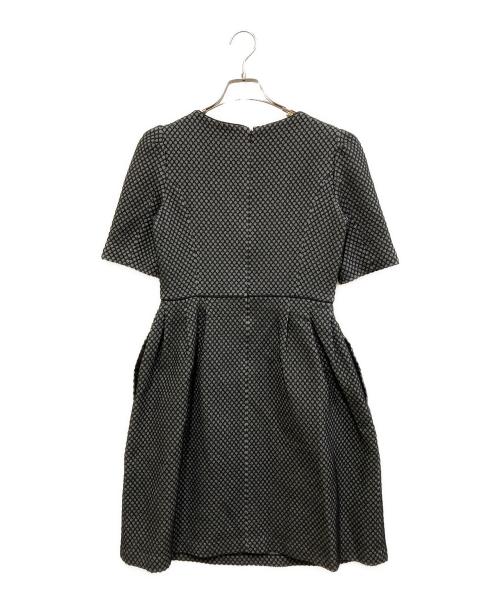 TOCCA（トッカ）TOCCA (トッカ) 5分袖タックワンピース ブラック サイズ:SIZE 4の古着・服飾アイテム
