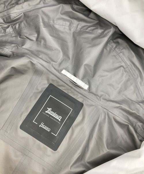 HERNO（ヘルノ）HERNO (ヘルノ) Laminar フーデットパーカー グレー サイズ:38の古着・服飾アイテム