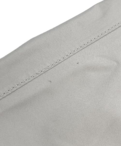 HERNO（ヘルノ）HERNO (ヘルノ) Laminar フーデットパーカー グレー サイズ:38の古着・服飾アイテム