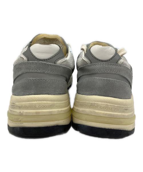 GOLDEN GOOSE（ゴールデングース）GOLDEN GOOSE (ゴールデングース) RUNNING DAD スニーカー グレー サイズ:37の古着・服飾アイテム