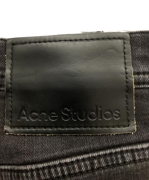 Acne studios（アクネ ストゥディオズ）Acne studios (アクネ ストゥディオズ) スリムフィットジーンズ ブラック サイズ:28の古着・服飾アイテム
