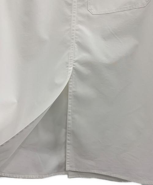 THE SHINZONE（ザ シンゾーン）THE SHINZONE (ザ シンゾーン) W SLIT BLOUSE　23SMBL07 ホワイト サイズ:34の古着・服飾アイテム