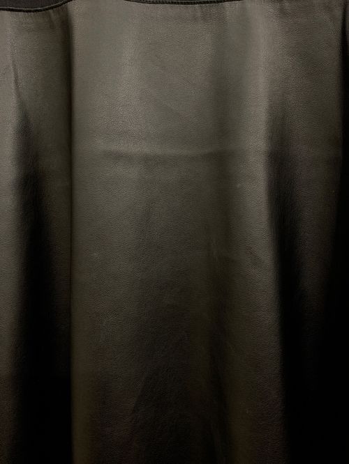 ADORE（アドーア）ADORE (アドーア) フェイクレザードッキングツイルジャンパースカート ブラック サイズ:36の古着・服飾アイテム