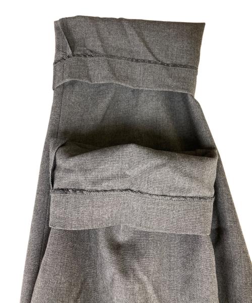 IIROT（イロット）IIROT (イロット) Suspender Tuck pants グレー サイズ:SIZE 36の古着・服飾アイテム