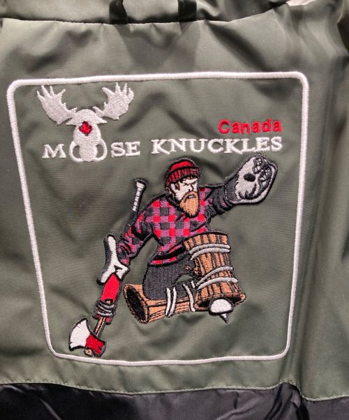 MOOSE KNUCKLES（ムース ナックルズ）MOOSE KNUCKLES (ムース ナックルズ) GODBOUT JACKET/ダウンジャケット カーキ サイズ:Lの古着・服飾アイテム