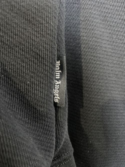 Palm Angels（パーム エンジェルス）Palm Angels (パーム エンジェルス) CURVED LOGO HOODIE ブラック サイズ:Lの古着・服飾アイテム