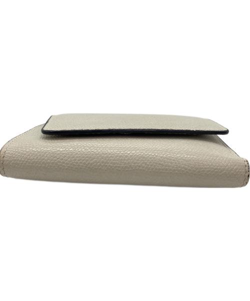 Valextra（ヴァレクストラ）Valextra (ヴァレクストラ) 3つ折り財布 アイボリーの古着・服飾アイテム