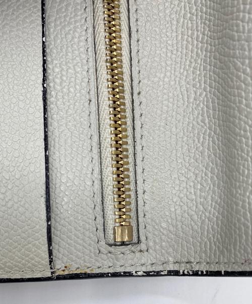 Valextra（ヴァレクストラ）Valextra (ヴァレクストラ) 3つ折り財布 アイボリーの古着・服飾アイテム