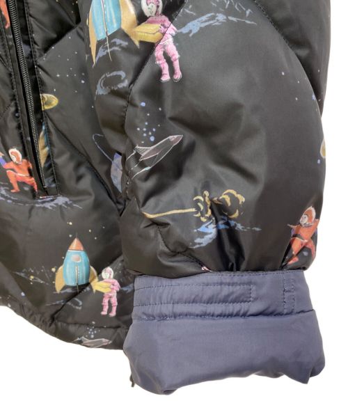 UNDERCOVER（アンダーカバー）UNDERCOVER (アンダーカバー) 16AW 宇宙柄ダウンジャケット ブラック サイズ:4の古着・服飾アイテム