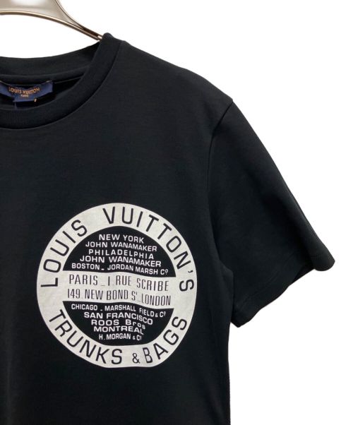 LOUIS VUITTON（ルイ ヴィトン）LOUIS VUITTON (ルイ ヴィトン) TRUNKS＆BAGS LVスタンプ Tシャツ ブラック サイズ:Sの古着・服飾アイテム