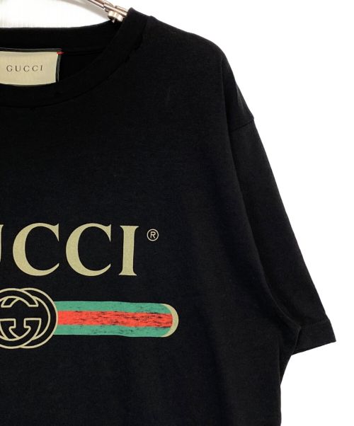GUCCI（グッチ）GUCCI (グッチ) ダメージ加工ロゴTシャツ ブラック サイズ:Sの古着・服飾アイテム