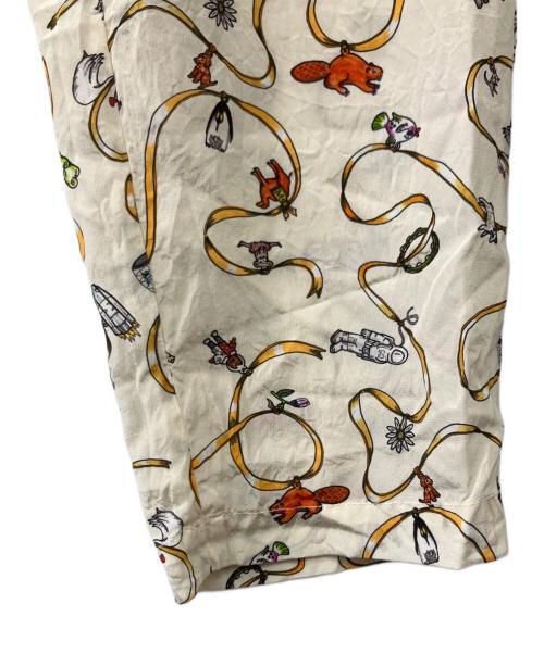 MARNI（マルニ）MARNI (マルニ) Frank Navin (フランクナヴィン) シルクテーパードパンツ アイボリー サイズ:42の古着・服飾アイテム