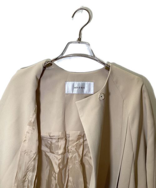 ADORE（アドーア）ADORE (アドーア) ポリエステルジョーゼットジャケット ベージュ サイズ:38 未使用品の古着・服飾アイテム