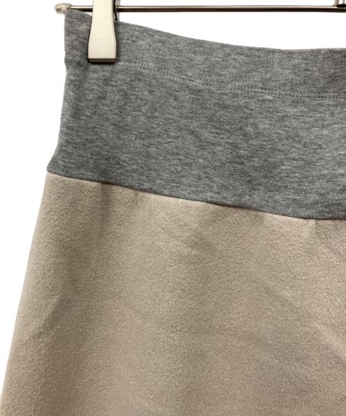 BEARDSLEY（ビアズリー）BEARDSLEY (ビアズリー) ウエストリブブークレスカート アイボリー サイズ:2の古着・服飾アイテム