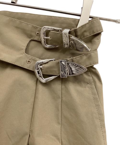 TOGA PULLA（トーガ プルラ）TOGA PULLA (トーガ プルラ) COTTON TAFFETA TAPERED PANTS ベージュ サイズ:34の古着・服飾アイテム