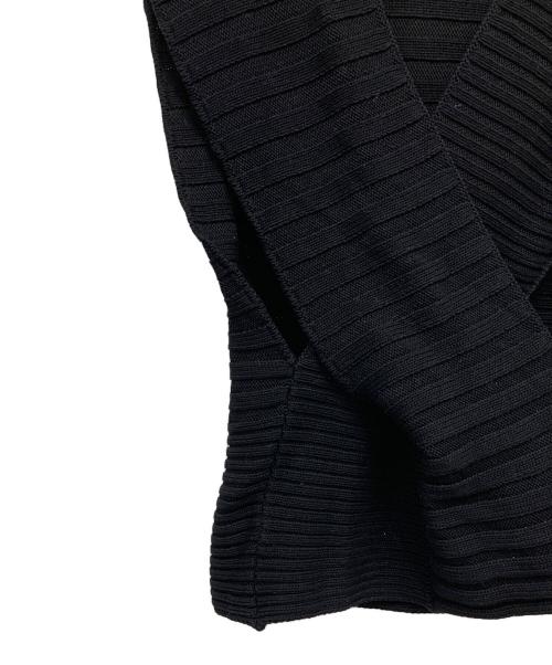 MARNI（マルニ）MARNI (マルニ) バッククロスノースリーブニット ブラック サイズ:40の古着・服飾アイテム