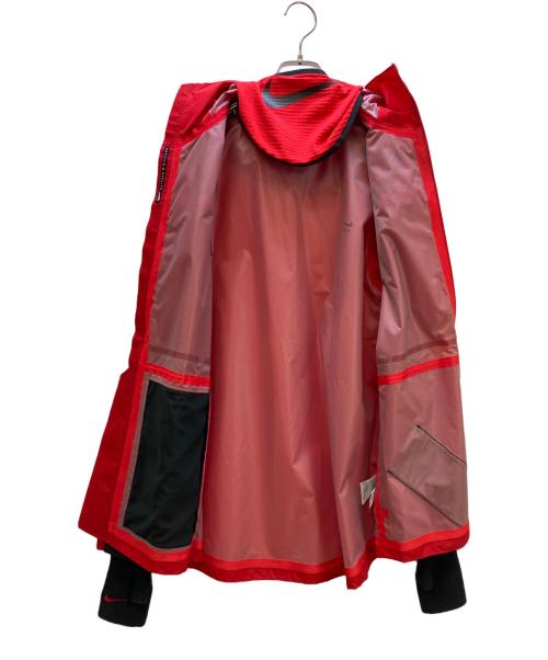 NIKE（ナイキ）NIKE (ナイキ) 3レイヤージャケット レッド サイズ:Mの古着・服飾アイテム