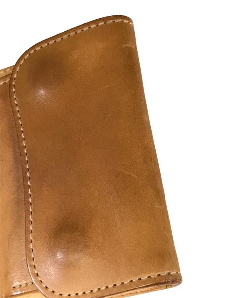 WILDSWANS（ワイルドスワンズ）WILDSWANS (ワイルドスワンズ) コインケース ベージュの古着・服飾アイテム