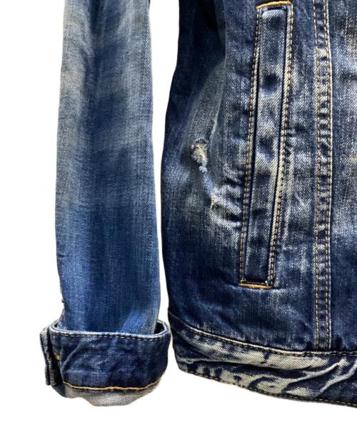 DSQUARED2（ディースクエアード）DSQUARED2 (ディースクエアード) クラッシュ加工デニムジャケット ブルー サイズ:46の古着・服飾アイテム