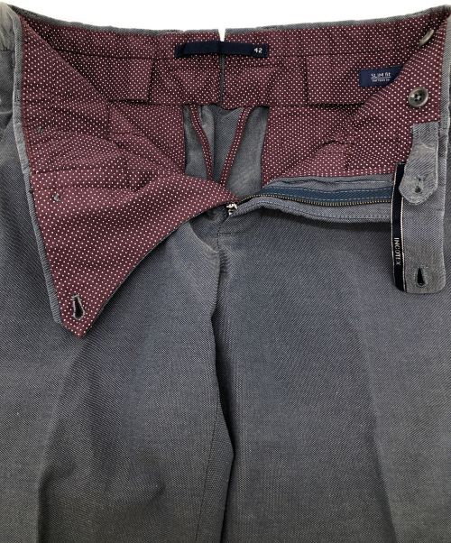 INCOTEX（インコテックス）INCOTEX (インコテックス) ノープリーツ パンツ グレー サイズ:42 未使用品の古着・服飾アイテム