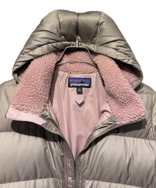 Patagonia（パタゴニア）Patagonia (パタゴニア) Girl's Down Parka Patagonia ベージュ×ピンク サイズ:SIZE XXL(ガールズ)の古着・服飾アイテム