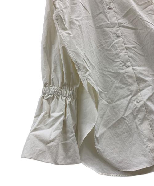 TODAYFUL（トゥデイフル）TODAYFUL (トゥデイフル) TODAYFUL　ギャザースリーブタイプライターブラウス アイボリー サイズ:FREEの古着・服飾アイテム