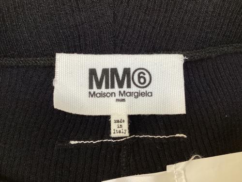 MM6 Maison Margiela（エムエムシックスメゾンマルジェラ）MM6 Maison Margiela (エムエムシックス メゾンマルジェラ) リブニットレギンス ブラック サイズ:Sの古着・服飾アイテム