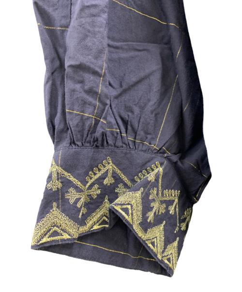 ne quittez pas（ヌキテパ）ne quittez pas (ヌキテパ) POPLIN CHECK EMB SHIRTS DRESS ネイビー サイズ:FREEの古着・服飾アイテム