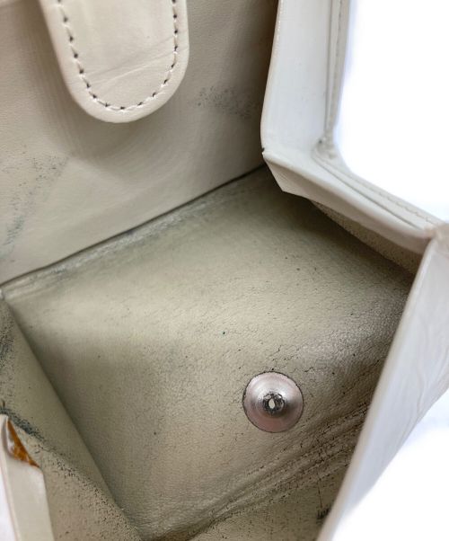 HIROKO HAYASHI（ヒロコ ハヤシ）HIROKO HAYASHI (ヒロコ ハヤシ) 3つ折り財布 ベージュの古着・服飾アイテム