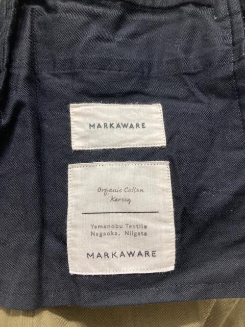MARKAWARE（マーカウェア）MARKAWARE (マーカウェア) PEGTOP TROUSERS カーキ サイズ:1の古着・服飾アイテム