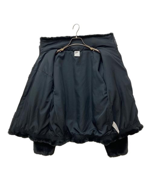 NIKE（ナイキ）NIKE (ナイキ) WMNS NSW SWOOSH FAUX FUR JACKET フェイクファージャケット　 ブラック×ホワイト サイズ:Mの古着・服飾アイテム