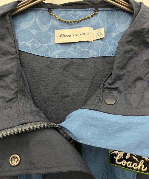 COACH（コーチ）COACH (コーチ) DISNEY (ディズニー) フーデットポンチョ ネイビー サイズ:XS/Sの古着・服飾アイテム