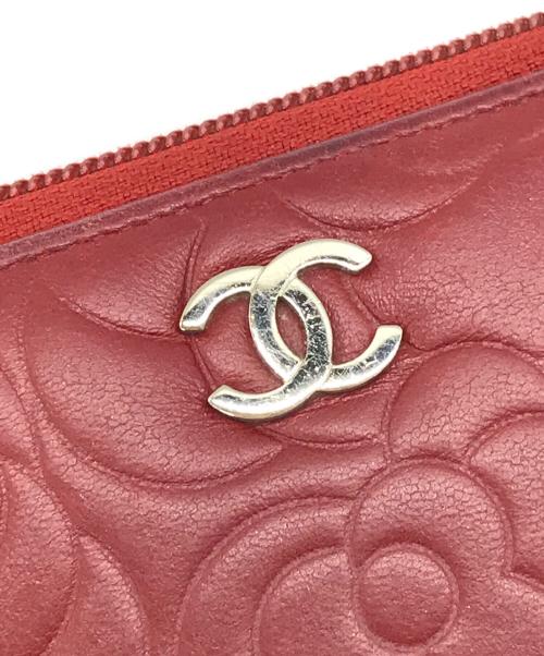 CHANEL（シャネル）CHANEL (シャネル) ラウンドジップ長財布 レッドの古着・服飾アイテム
