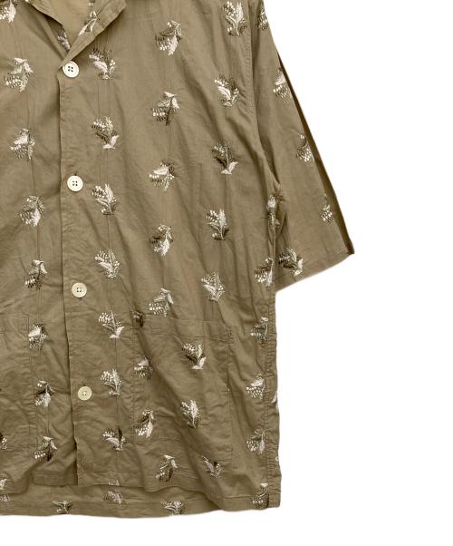 Needles（ニードルズ）Needles (ニードルズ) Cabana Shirt ベージュ サイズ:Lの古着・服飾アイテム