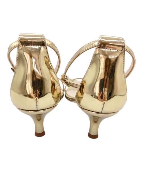 NEBULONIE（ネブローニ）NEBULONIE (ネブローニ) ストラップサンダル ゴールド サイズ:37の古着・服飾アイテム