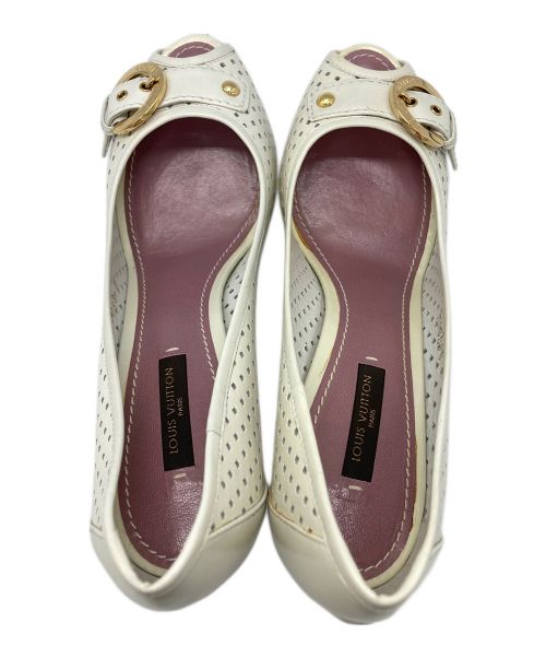 LOUIS VUITTON（ルイ ヴィトン）LOUIS VUITTON (ルイ ヴィトン) オープントゥーパンプス ホワイト サイズ:38 1/2の古着・服飾アイテム