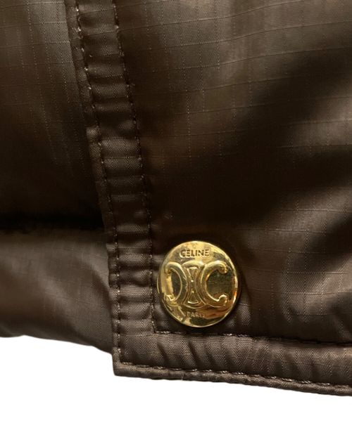 CELINE（セリーヌ）CELINE (セリーヌ) TRIOMPHE CROPPED DOWN JACKET ブラウン サイズ:38の古着・服飾アイテム
