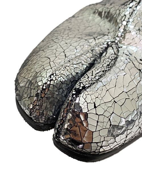 Maison Margiela（メゾンマルジェラ）Maison Margiela (メゾンマルジェラ) タビミラーブーツ シルバー サイズ:37の古着・服飾アイテム