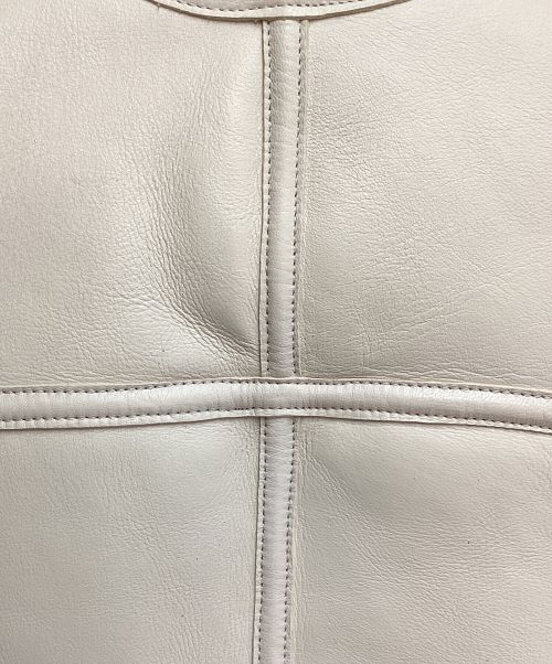 OUR LEGACY（アワーレガシー）OUR LEGACY (アワーレガシー) REVERSIBLE SHEARLING VEST（リバーシブルシアリングベスト） ベージュ サイズ:48の古着・服飾アイテム