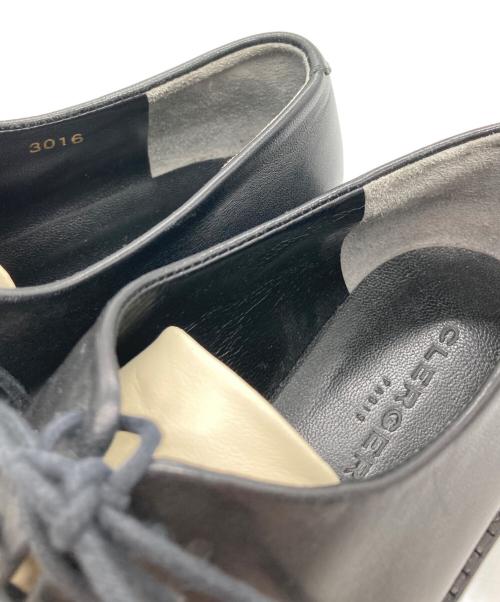 CLERGERIE（クレジュリー）CLERGERIE (クレジュリー) BREEダービーシューズ ブラック×アイボリー サイズ:23の古着・服飾アイテム