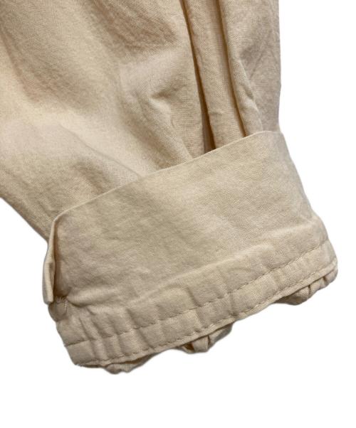 Veritecoeur（ヴェリテクール）Veritecoeur (ヴェリテクール) コットンノーカラーウエストギャザーワンピース ベージュ サイズ:1の古着・服飾アイテム