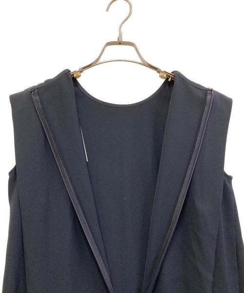TONAL（トーナル）TONAL (トーナル) バイカラーノースリフレアワンピース ネイビー サイズ:SIZE 38の古着・服飾アイテム