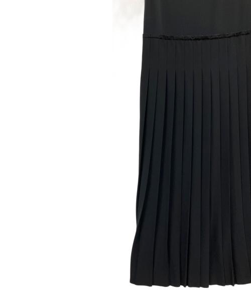 BLENHEIM（ブレンヘイム）BLENHEIM (ブレンヘイム) プリーツノースリーブワンピース ブラック サイズ:XSの古着・服飾アイテム