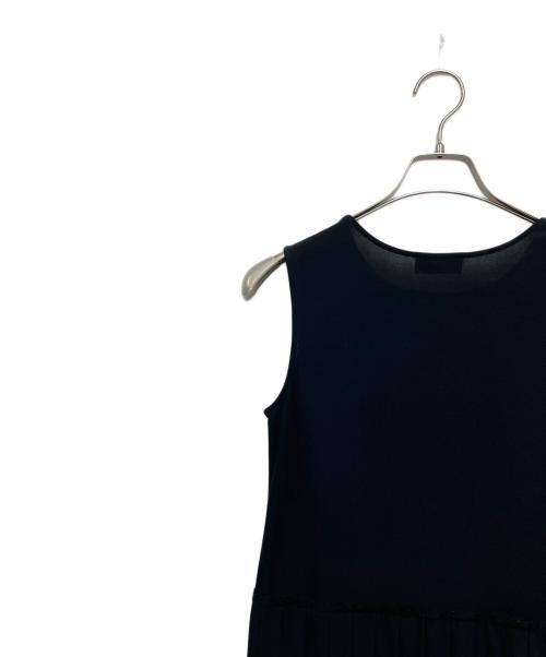 BLENHEIM（ブレンヘイム）BLENHEIM (ブレンヘイム) プリーツノースリーブワンピース ブラック サイズ:XSの古着・服飾アイテム